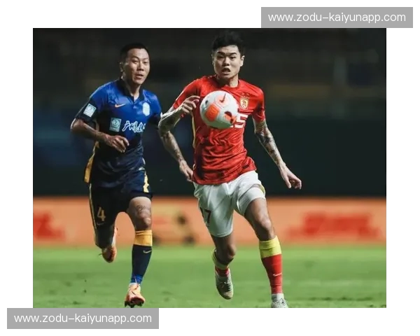 羊城双雄：越秀山与天河的红蓝恩仇录——广州德比背后的足球灵魂